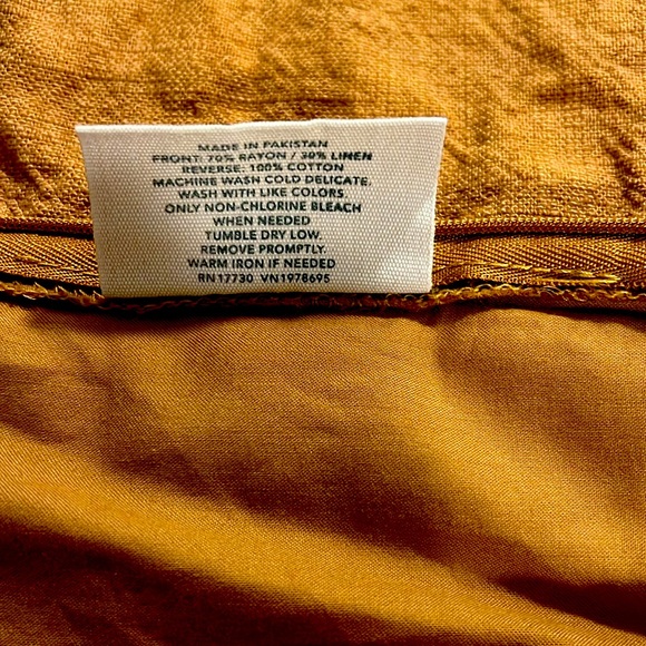 Casaluna set of 2 linen blend heavyweight king size pillow shams in warm brown - Picture 3 of 4